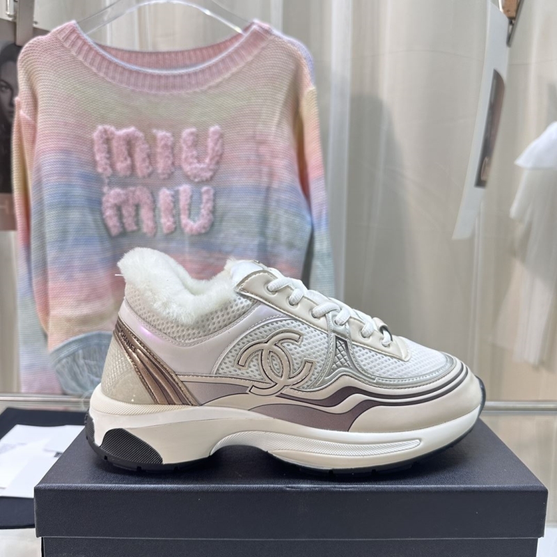 Ch**el sport shoes
